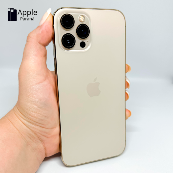 iPhone 13 Pro Max 128GB dourado.